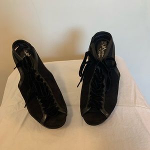 Woman cole haan shoes